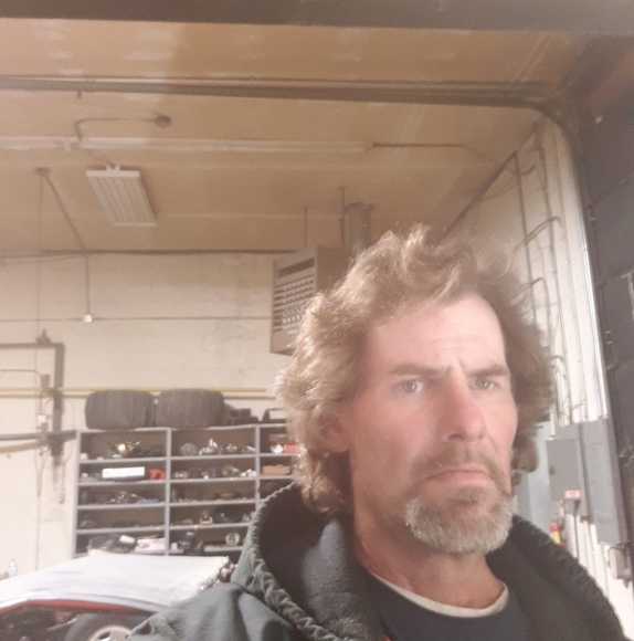 Meet your Posher, Aurther - Picture 1 of 1